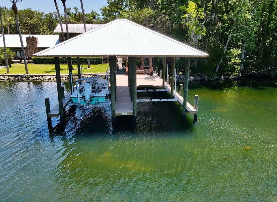 Neptune Boat House Lift  (9).jpg